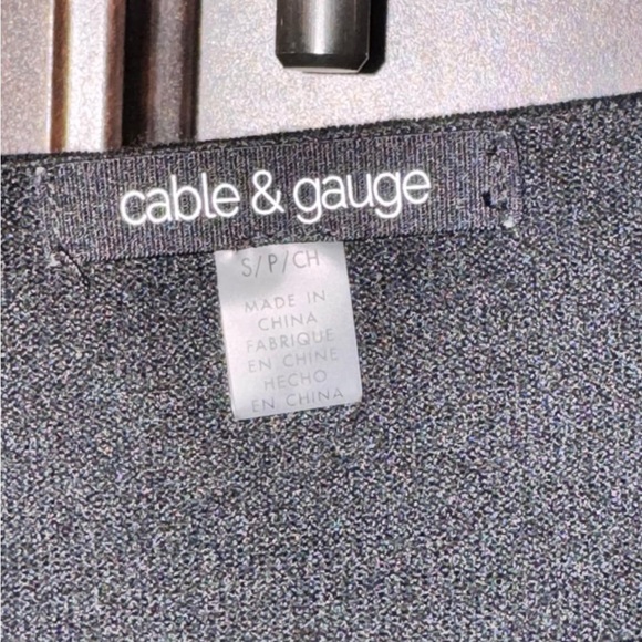 Cable & gauge Gray Sequin Embellished Sweater SMALL - Picture 4 of 4